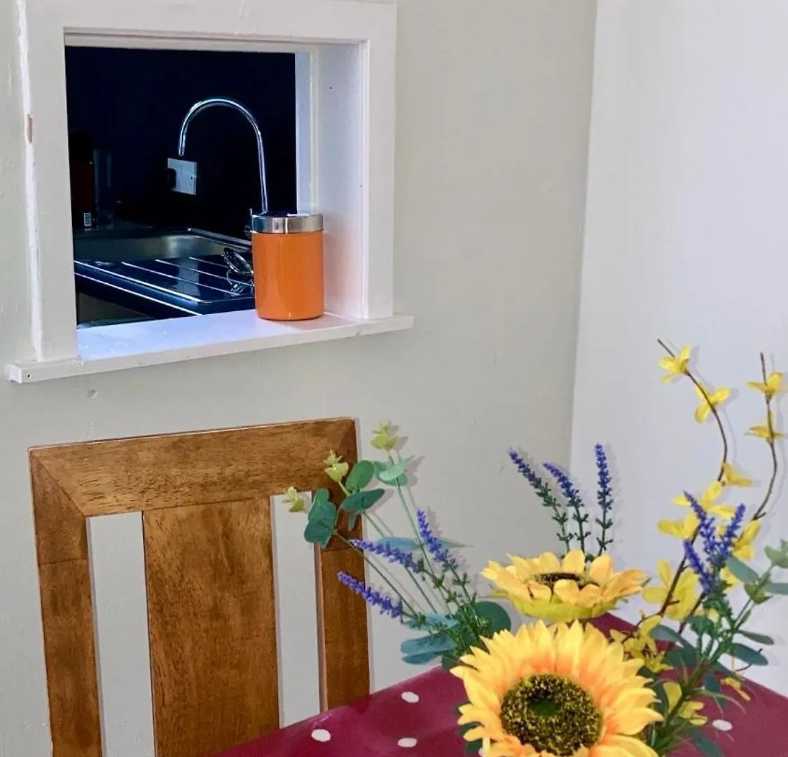 Lejlighed Stylish Canal-Side Retreat In Central Edinburgh Storbritannien