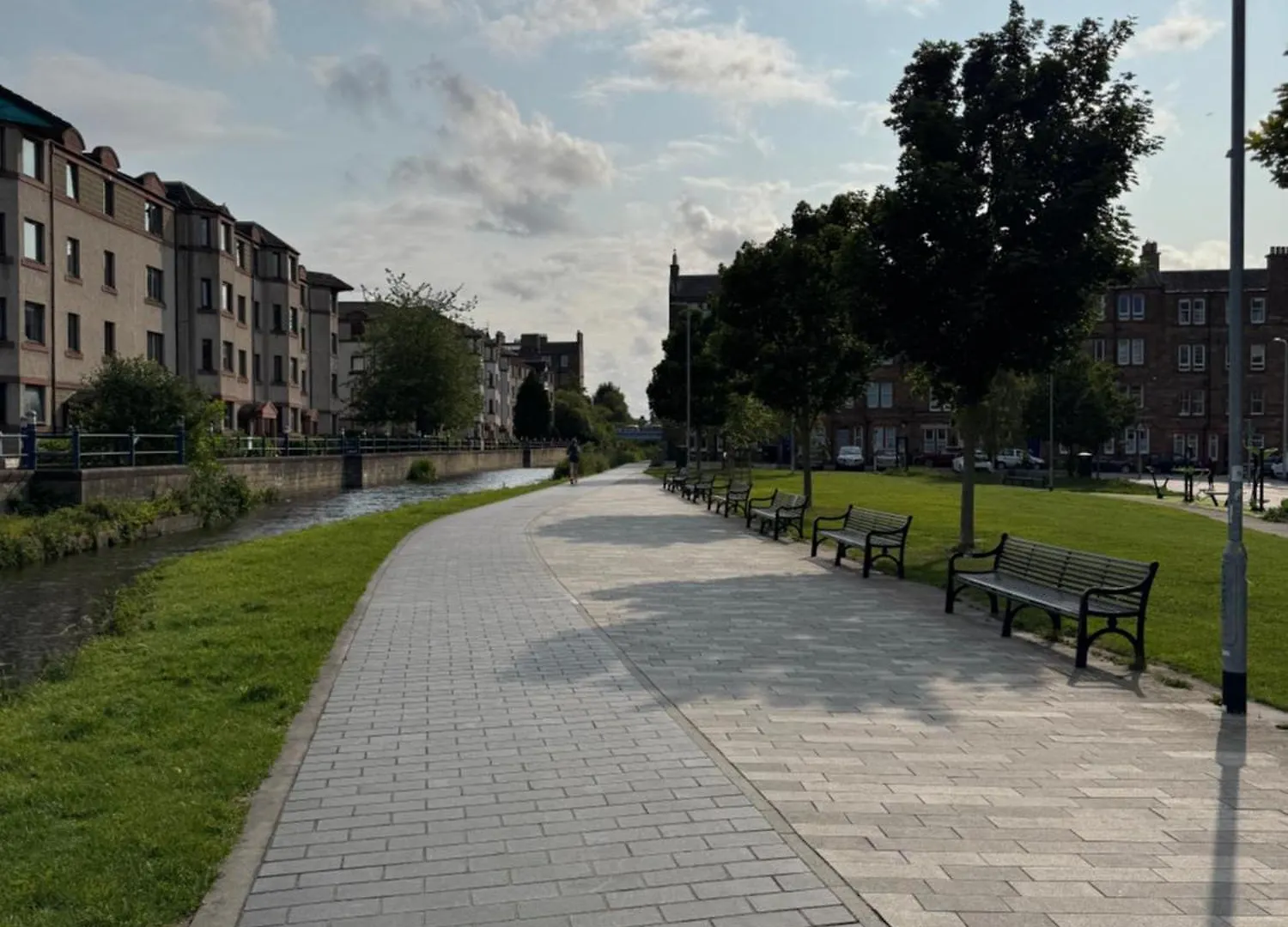 Apartament Stylish Canal-Side Retreat In Central Edynburg